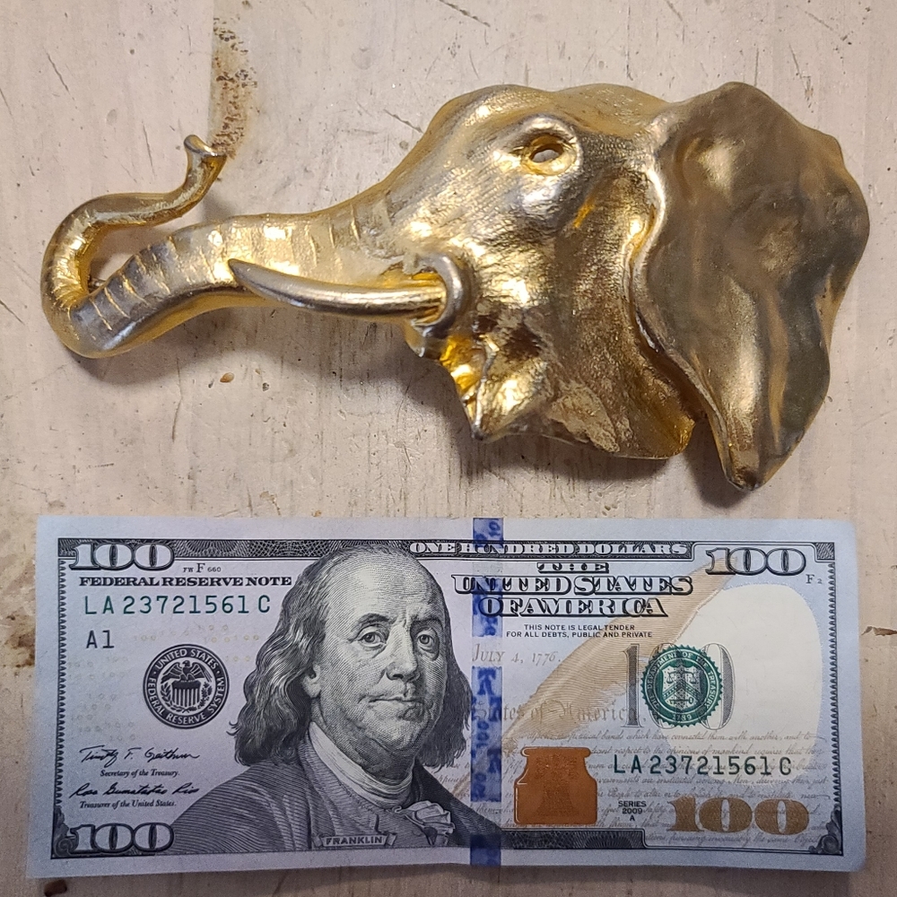 Christopher Ross Elephant Belt Buckle 1980